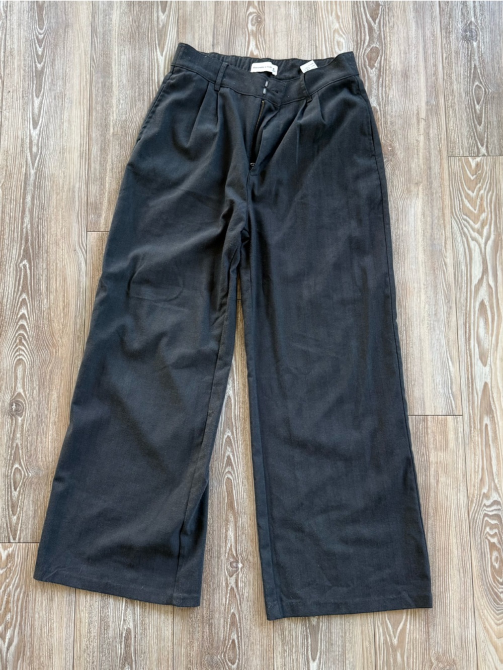 Abercrombie & Fitch pants